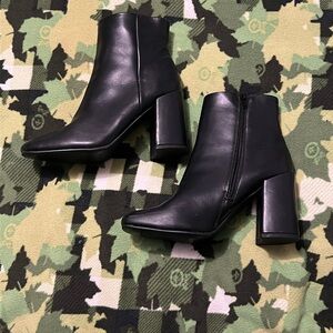 Steve Madden While Heeled Booties